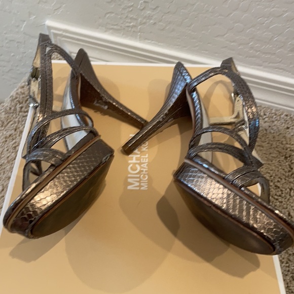 Michael Kors Cicely Sandal Heels Metallic Leather - Picture 9 of 10